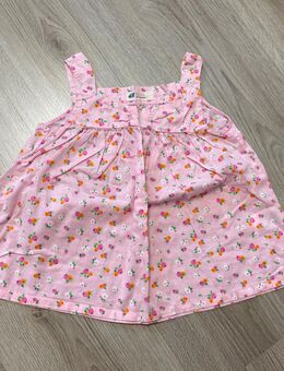 Modell: Bluse von H&M Gr.104 - Lippstadt