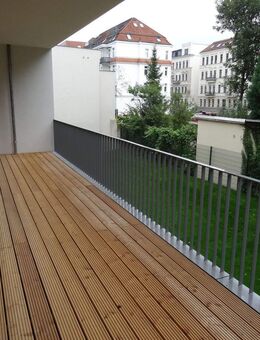 traumhafte 4- Zimmerwohnung in der Südvorstadt + absolut ruhig im Gartenhaus mit großem Südbalkon - Leipzig