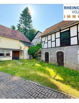 ** Schlangenbad: Sanierungsbedürftiges Einfamilienhaus mit großem Potenzial ** - Schlangenbad