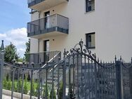 LUXUS NEUBAUWOHNUNG / GROSSER BALKON / BLICK INS GRÜNE / KFW 55 - Dresden