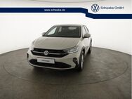 VW Taigo, 1.0 TSI APP LANE, Jahr 2025 - Gersthofen