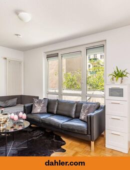 Helle barrierefreie City-Wohnung im ruhigen Seitenflügel mit Balkon nahe Schloß Charlottenburg - Berlin