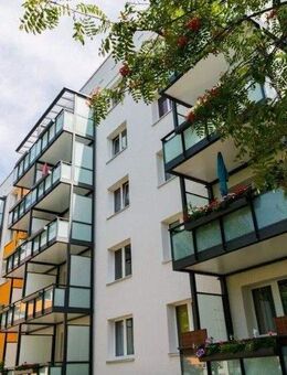 3-Raumwohnung mit großem Balkon und moderner Einbauküche! - Dresden