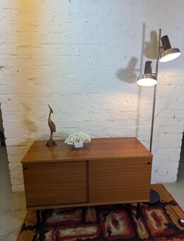 Charmantes Retro-Sideboard/Lowboard mit authentischem Vintage-Flair - Ginsheim-Gustavsburg