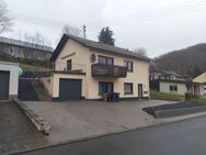 PREISREDUZIERUNG! Umfangreich renoviertes Einfamilienhaus mit Grundstück in Kellenbach zu verkaufen - Kellenbach