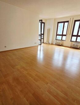 INNENSTADT - Tolle 2 Zimmer Wohnung mit Balkon in Nürnberg - Nürnberg