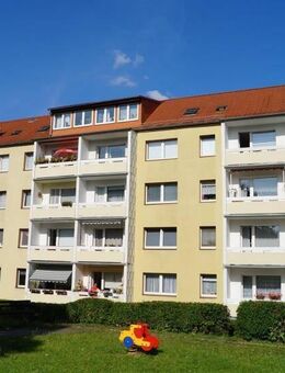 Renovierte Familienwohnung mit Balkon - Pößneck