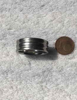 Edelstahl Ring Herren Schmuck mit zwei Kerben außen laufend 2,25cm Innendurchmesser - Fulda