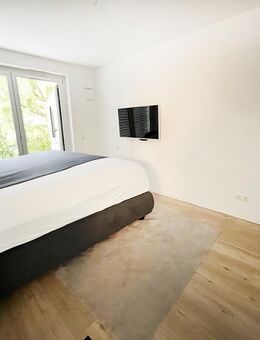 Wunderschöne helle 2-Zimmer Wohnung mit Balkon! - Fürth