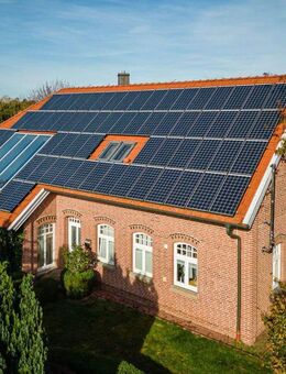 Tolles Wohnhaus mit riesen Garten, plus Lager-/Produktionshalle auf sehr schönem Grundstück - Friesoythe