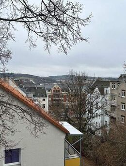 Helle 3-Zimmer-Wohnung mit Weitblick im 3. Obergeschoss - Plauen