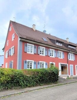 Besonderes Wohn- und Geschäftshaus mit speziellem Charme am Weinfeld im Trinationalen Eurodistrict - Efringen-Kirchen