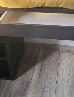 Schreibtisch in schwarz - Marl (Nordrhein-Westfalen)