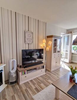 Zehlendorf/Düppel; ruhige und sehr gepflegte 2-Zimmer-Wohnung mit Balkon als Kapitalanlage - Berlin