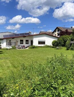 Attraktiver Bungalow mit großem Grundstück - Brigachtal
