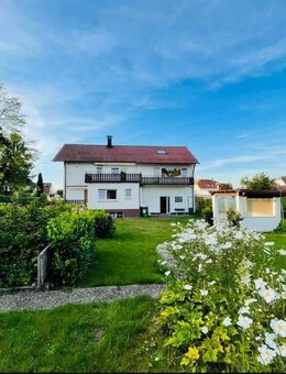 2 Familienwohnhaus mit großem Garten/Bauplatz - Achern