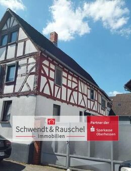 Einfamilienhaus mit großer Scheune in Butzbach-Ostheim - Butzbach (Friedrich-Ludwig-Weidig-Stadt)