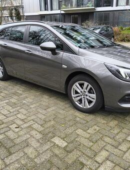 Opel Astra ST 1.5d Automatic Business Elegance wie Neu! Sehr schön! - Emmerich (Rhein)
