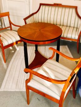 Kleines Biedermeier Sofa und Biedermeier "Spieltisch" mit 2 Armlehnensühlen - Hannover Südstadt-Bult
