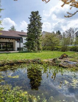 AIGNER - Sonnenverwöhntes Reiheneckhaus mit idyllischem Südwestgarten nahe München-Großhadern - Planegg