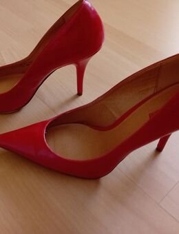 High Heels rot - Friedberg