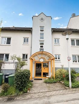 Lichtdurchflutete Kapitalanlage mit beheizbarem Wintergarten - Ideal für Investoren! - Bretten