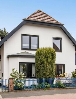 Zweifamilienhaus an der Weserkante in Rönnebeck - Bremen