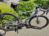 Giant Revolt Advanced 0 – Carbon Gravelbike (2022, GRX 810) - Essen