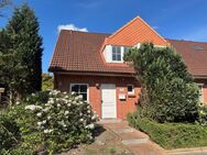 Courtagefrei- Henst.-Ulzb., ruhige, beliebte Lage nh. eines Biotops! ERH + tolles Grundstück + Vollkeller + Carport - Henstedt-Ulzburg