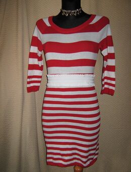 NEUw * Marine * Navy * Sailor * Maritim- Style * Block- Streifen * Fein- Strick * KLEID oder Long * PULLOVER "H&M" Gr. 34- 36, 38/ XS- S * rot * weiß * - Riedlingen