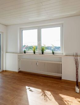 ** WOHNEN MIT WEITBLICK ** 3-Zimmerwohnung m. Blk - Wesel