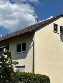 Kapitalanleger aufgepaßt !!! Attraktive 3 Zimmer Dachgeschoßwohnung in sonniger + ruhiger Lage - Hausach