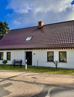 HORN IMMOBILIEN ++ RESERVIERT! Einfamilienhaus mit Scheune und großem Grundstück in Hintersee - Hintersee