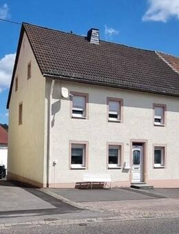 Einfamilienhaus im Dorfkern von Oberstadtfeld - Oberstadtfeld