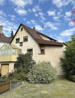 Großzügiges Wohnhaus mit Potenzial in zentraler Lage von Oberlauda - Lauda-Königshofen
