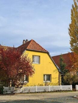 /// Einfamilienhaus mit Renovierungsbedarf oder Baugrundstück für Projektentwickler in gesuchter Wohnlage /// - Wolfhagen