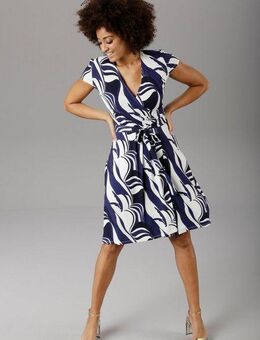 Aniston SELECTED Sommerkleid mit grafischem Druck