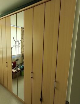 Kleiderschrank mit 1 Spiegeltüre - Brüggen (Burggemeinde)
