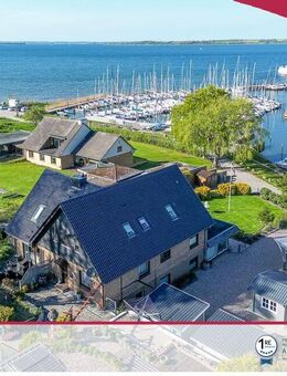 Maritimes Wohnen in Bestlage - Ihr Logenplatz am Hafen von Langballigau. - Langballig