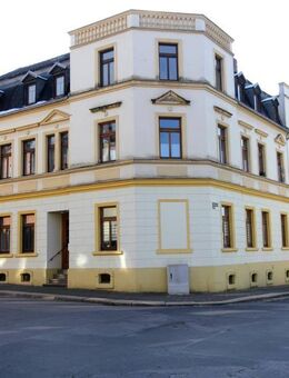 Freistaat Sachsen - Wirtschaftsregion Zwickau, Mehrfamilienwohnhaus mit 8 Wohnungen in Meerane - Meerane