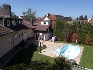 ! Provisionsfrei ! Erstklassiges, großes Einfamilienhaus auf tollem, uneinsehbarem Grundstück in Ruhig-Lage Buckow - Berlin