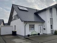 Moderne Doppelhaushälfte in bevorzugter Wohnlage Einfamilienhaus - Elsdorf (Nordrhein-Westfalen)