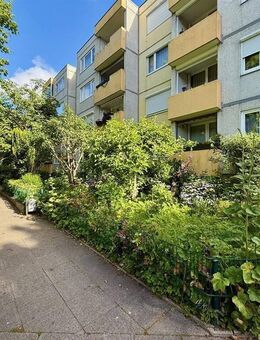 Bezugsfreie 3-Zimmer-Whg. mit Essdiele und Balkon // Helsinkistraße, Kiel - Kiel