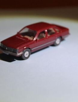 Wiking HO Model: OPEL Senator A - Hamburg Wandsbek