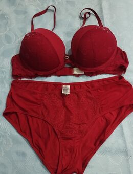 Damen Unterwäsche, ungetragen, gr. 40/42 - Nützen