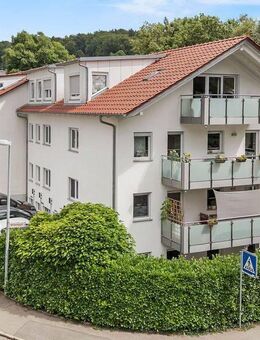 Perfektes Investment - 10-Familienhaus - Erstklassiger Zustand - Aufzug - voll vermietet - Weingarten