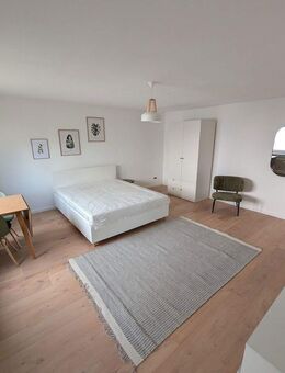 Erstbezug nach Kernsanierung - 1-Zimmer-Wohnung möbliert mit Stellplatz - Neckarsulm