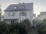 EXKLUSIVES ZUHAUSE MIT GARTENIDYLLE - Attendorn (Hansestadt)
