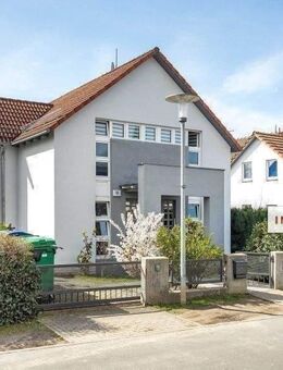 IMMOBERLIN.DE - Lichtdurchflutet + gepflegt! Angenehmes Haus im Berliner Speckgürtel - Blankenfelde-Mahlow