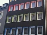 Schöne Wohnung mit Einbauküche und Balkon inmitten der Stadt - Hildesheim